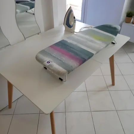 아파트 Adorable A 200m De La , Frais , Bien Equipe Et Proche Des Commodites