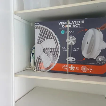 Adorable A 200m De La , Frais , Bien Equipe Et Proche Des Commodites Apartmán *